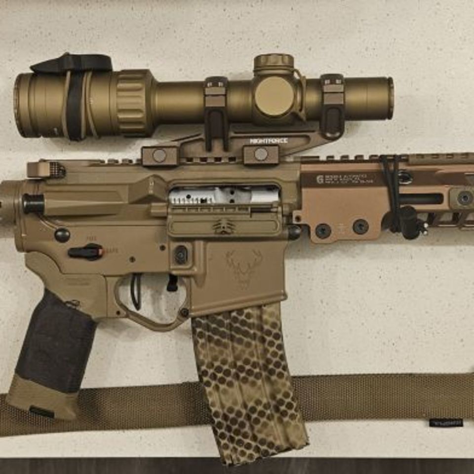 Post 5 - 50 SHADES BUILD