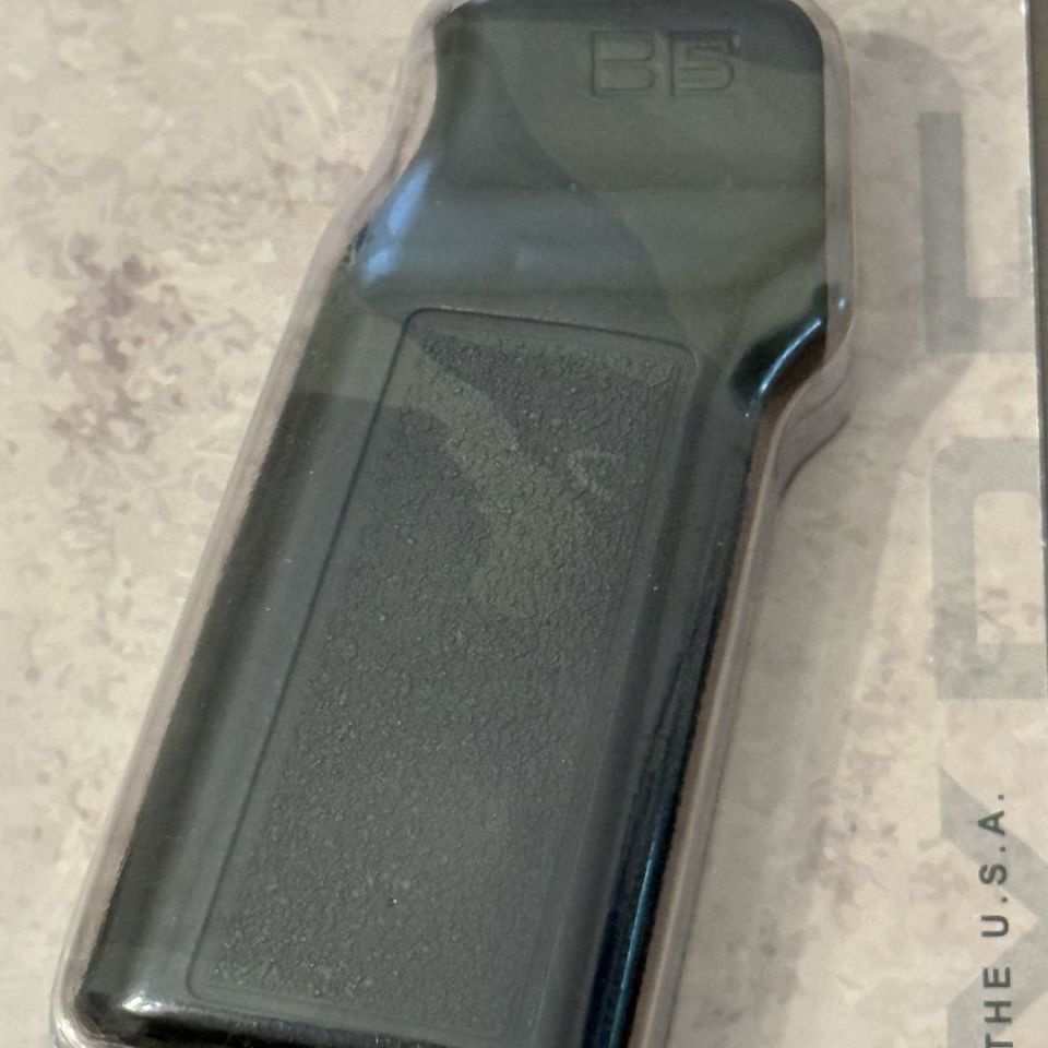 Post 2 - B5 Systems P22 Black Multicam