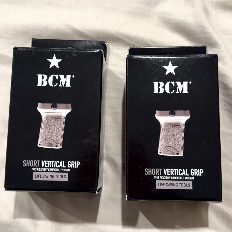 Post 5 - BCM Short Vertical Grip FDE 