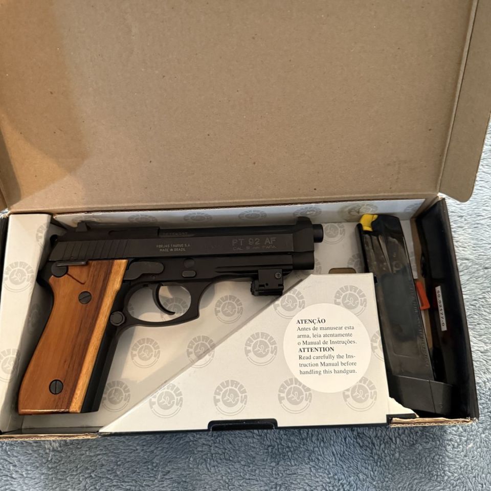 Post 4 - Taurus 92 AF