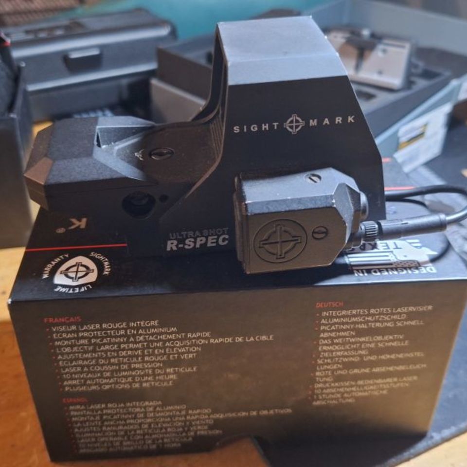 Post 4 - Sightmark duel color dot w/las