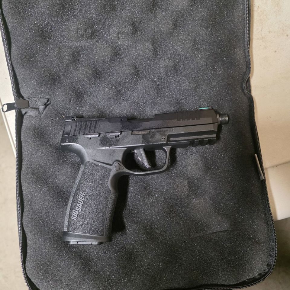 Post 3 - Sig p322 / Howa 1500