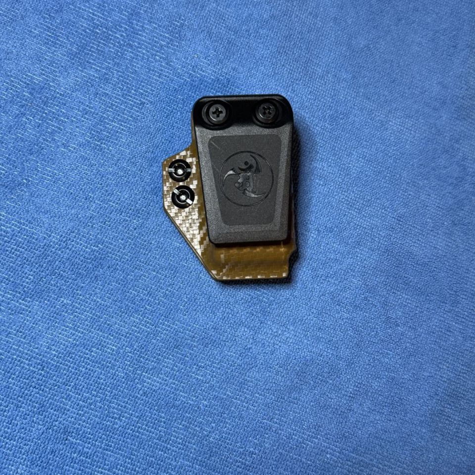 Post 2 - ANR Design magazine carrier