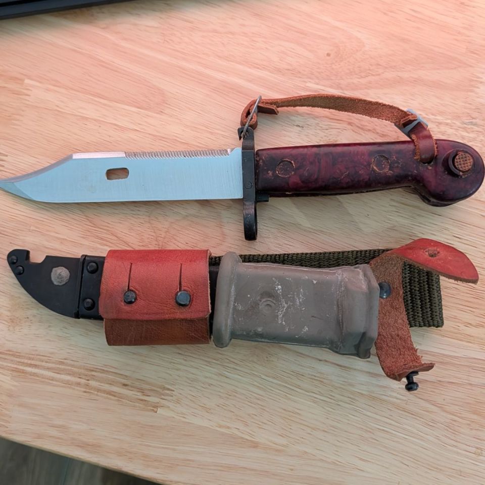 Post 1 - NOS Romanian bayonet 