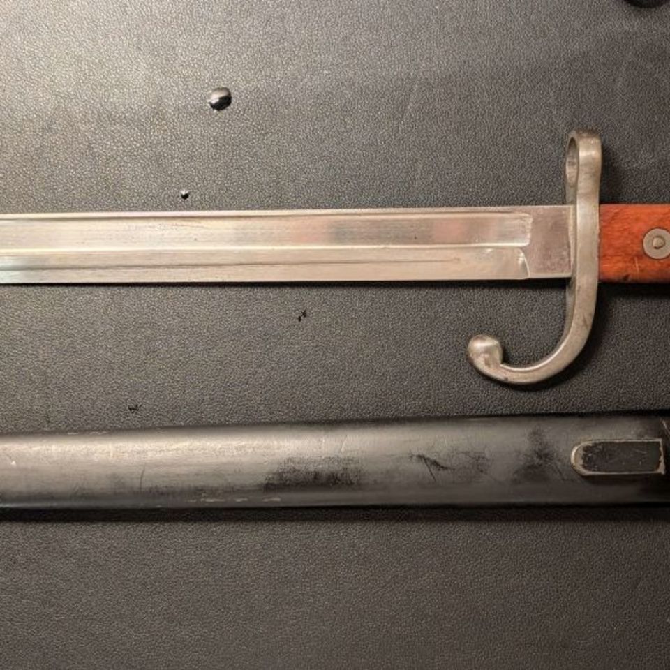 Post 4 - Venezuelan Mauser Bayonet
