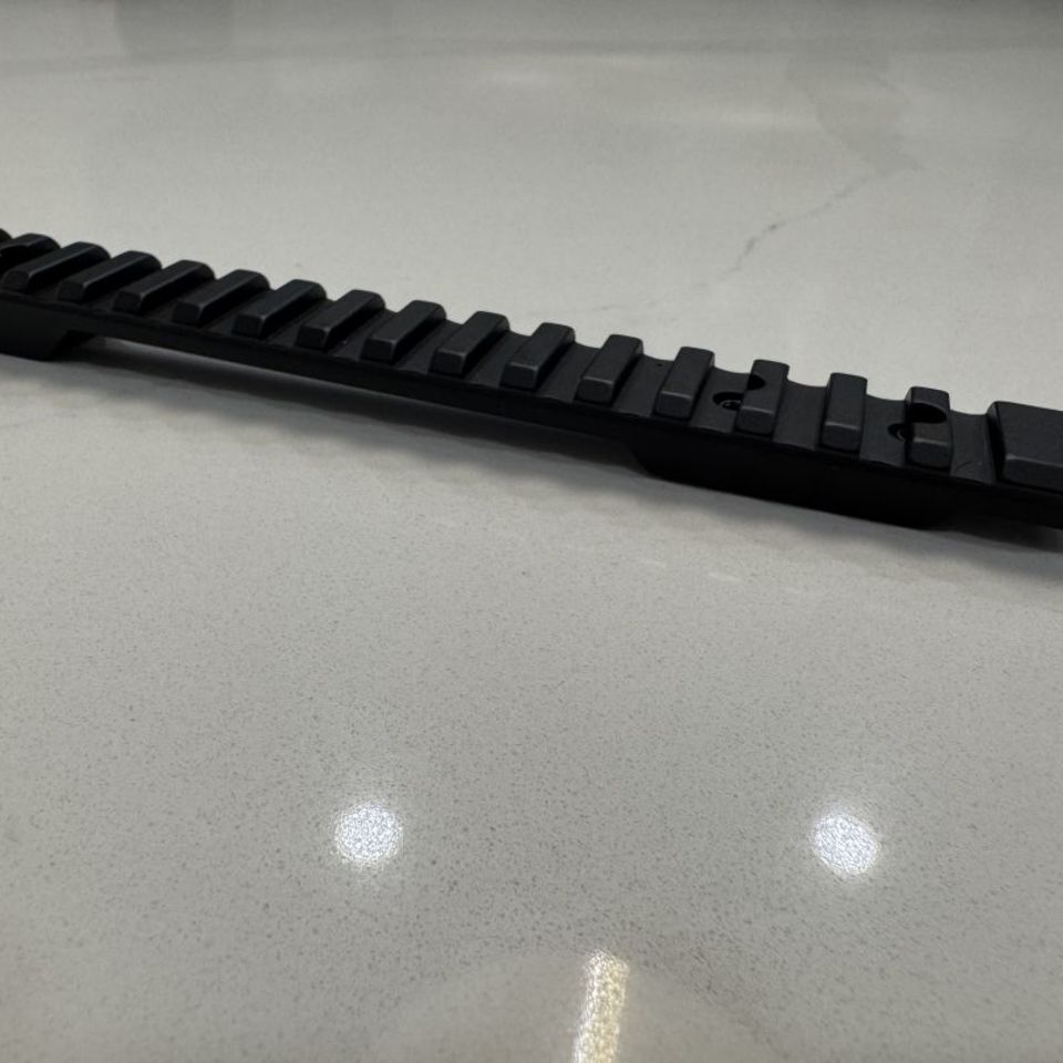 Post 1 - Rail - Weatherby Mark V 20moa 