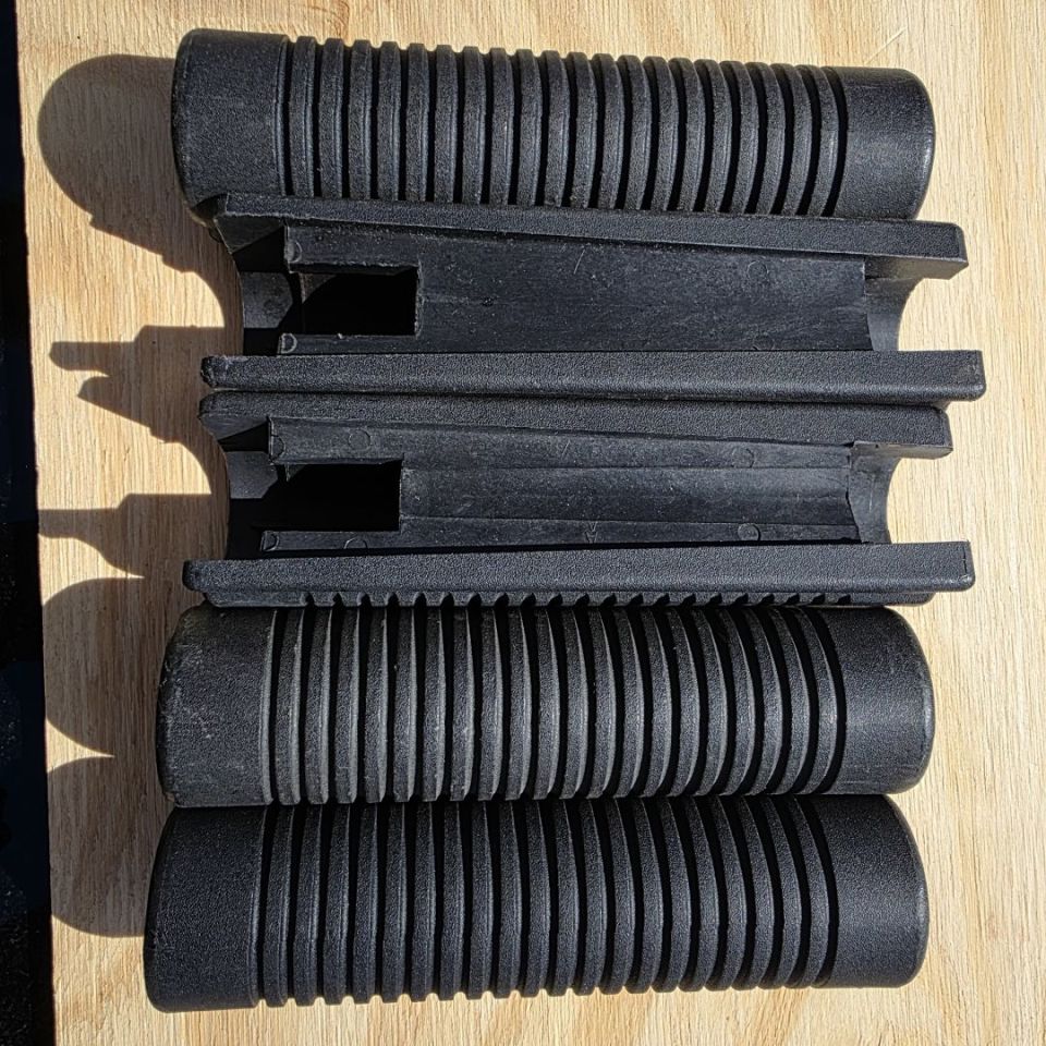 Post 2 - Pump shotgun forends