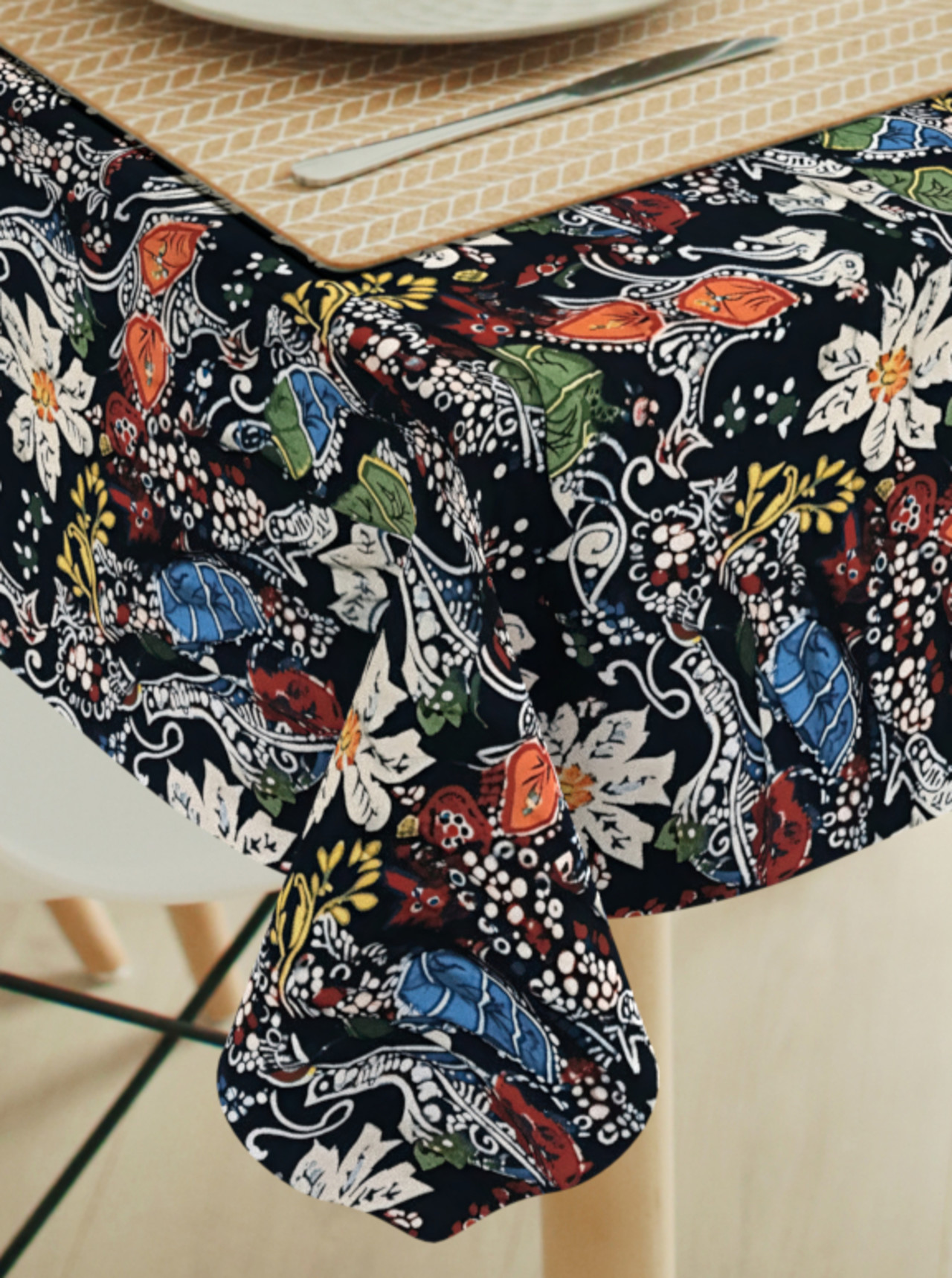 Tafelkleed Batik zwart