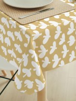 Lola fly away oatmeal