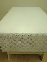 Tafelloper wit madeliefje 50 cm opengewerkt