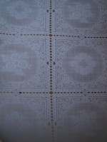 Tafelloper wit roosje opengewerkt