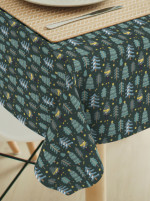 Midwinter trees green