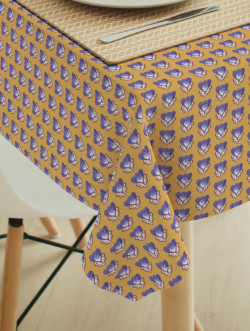 Tafelkleed Indonesian folk ocher-violet