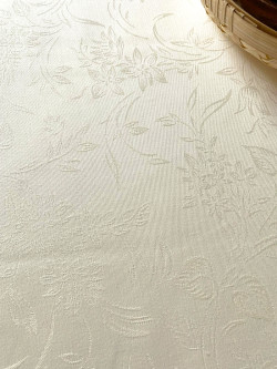 Tafelkleed Sissy jacquard creme