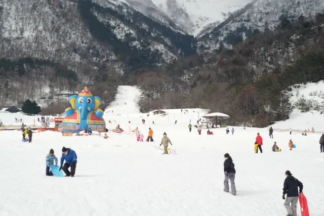 関西 子供におすすめ雪遊び マキノ高原ファミリースキー しろうとチャリ改造日記