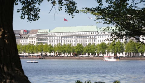 Fairmont Vier Jahreszeiten Hamburg