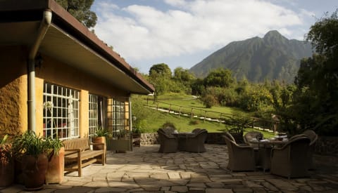 Sabyinyo Silverback Lodge – Governors Camp