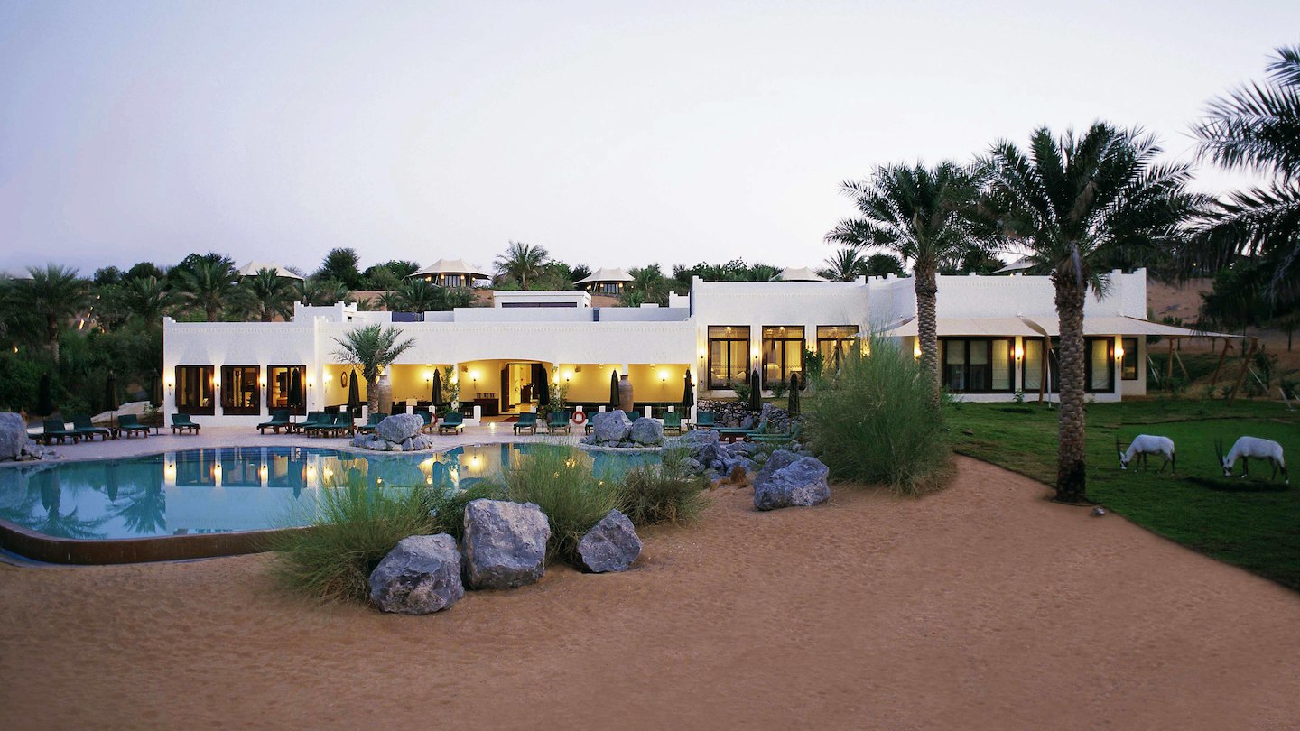 Spa und Pool des Al Maha