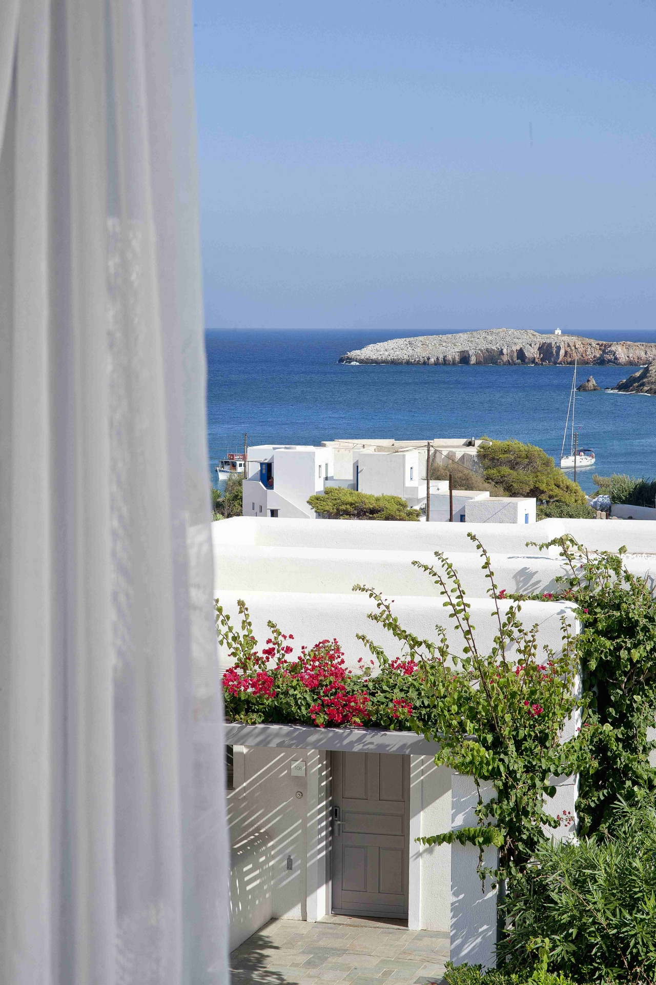 Ansicht des Zimmers mit Meerblick im Anemi Folegandros Island