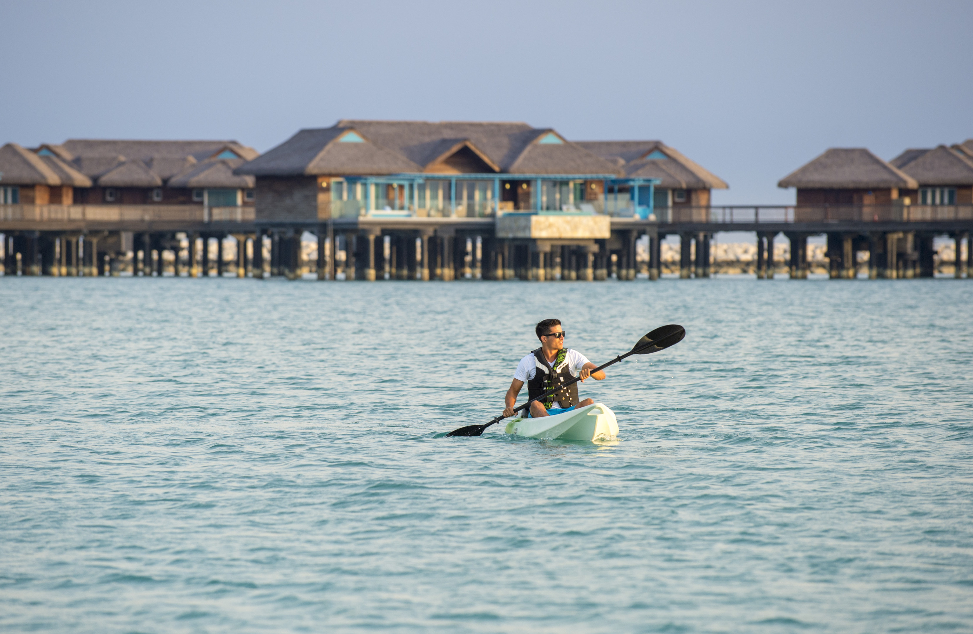 Kayak auf dem Meer