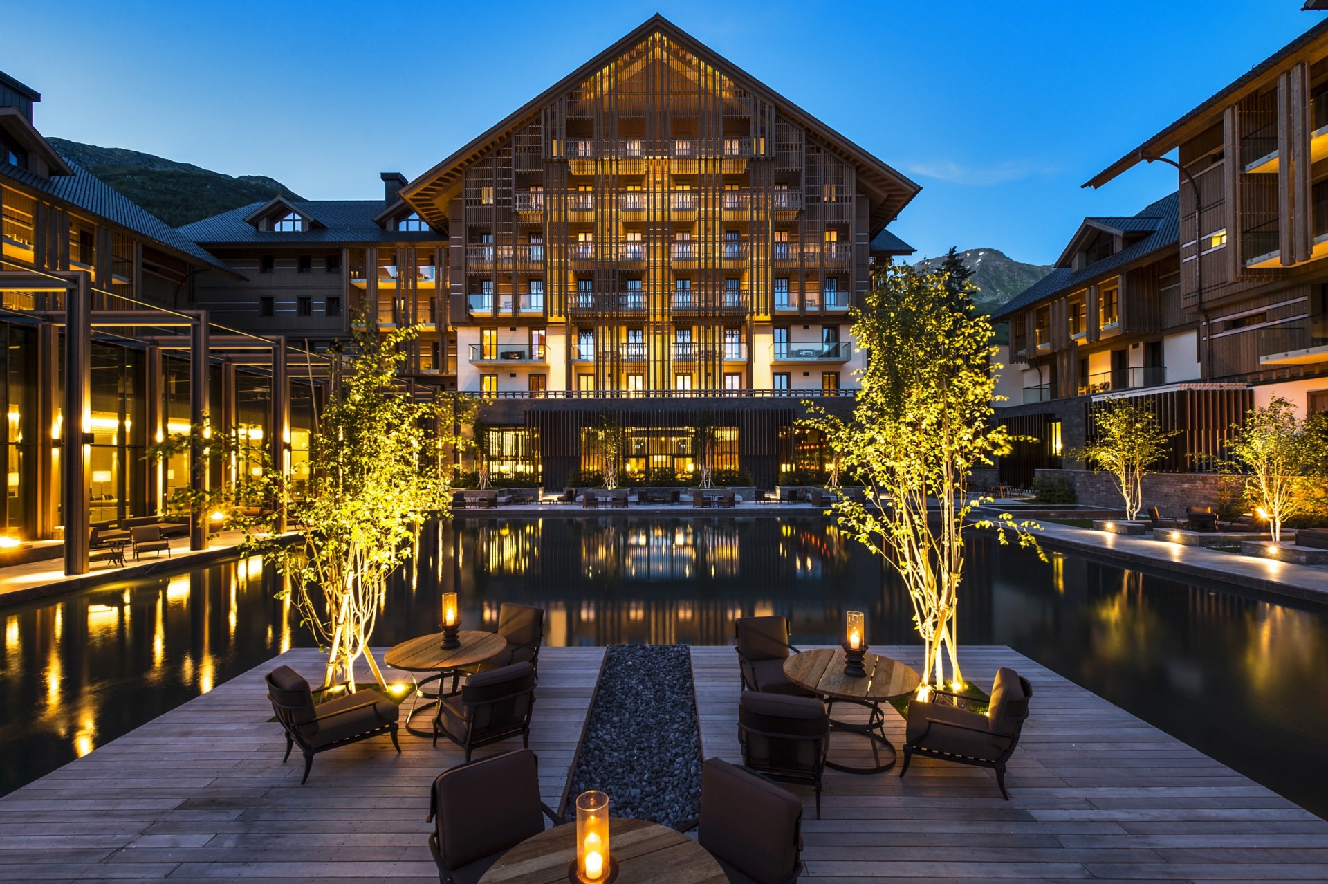 The Courtyard im Winter des Chedi Andermatt