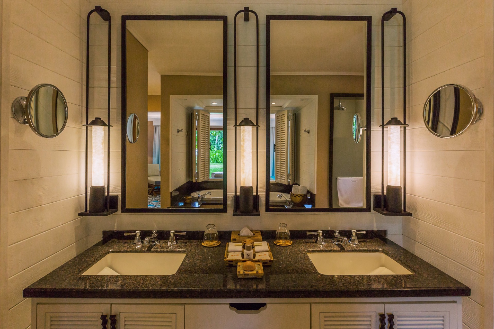 Badezimmer der Junior Suite
