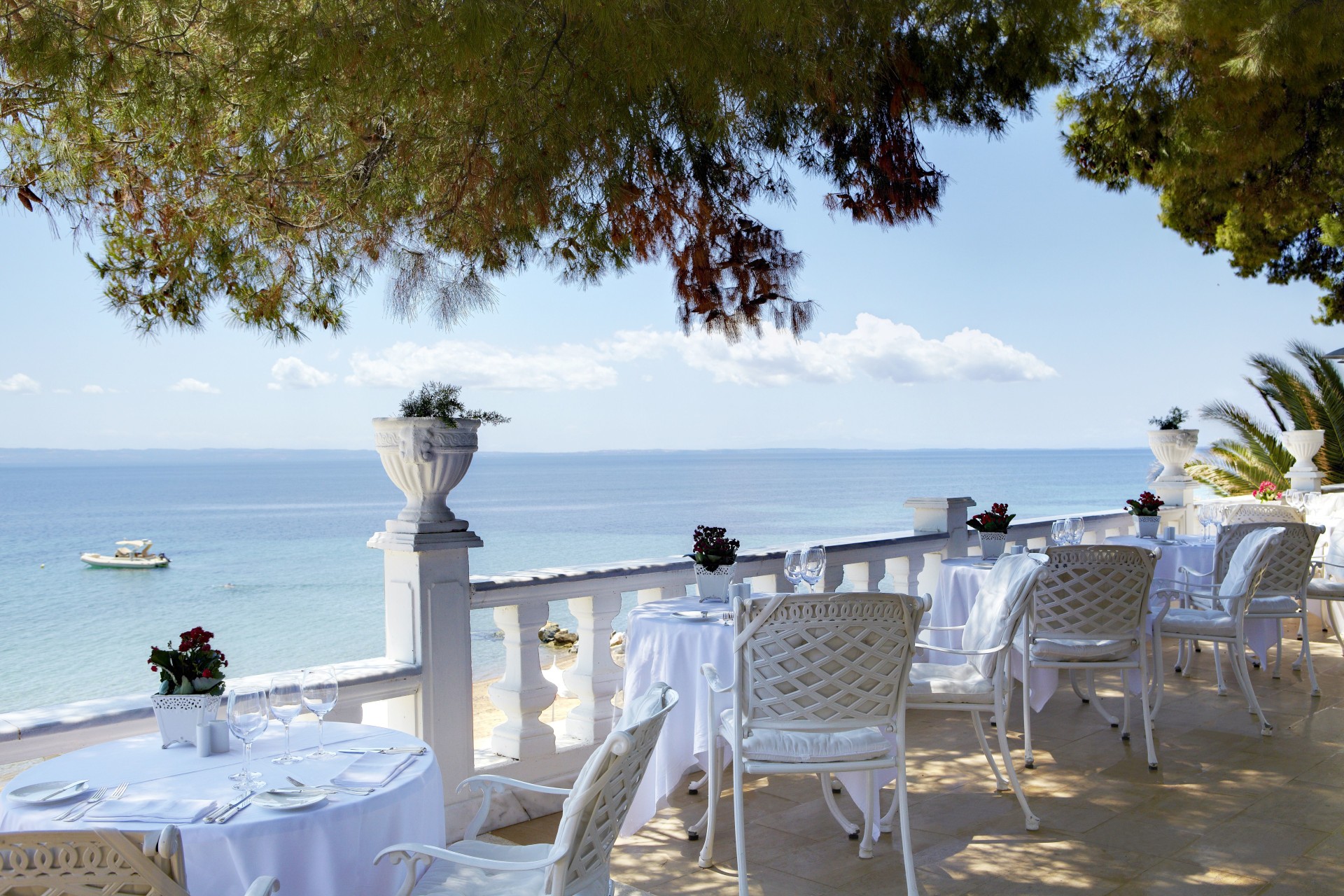 Terrasse des Andromeda Restaurants des Danai Beach Resorts