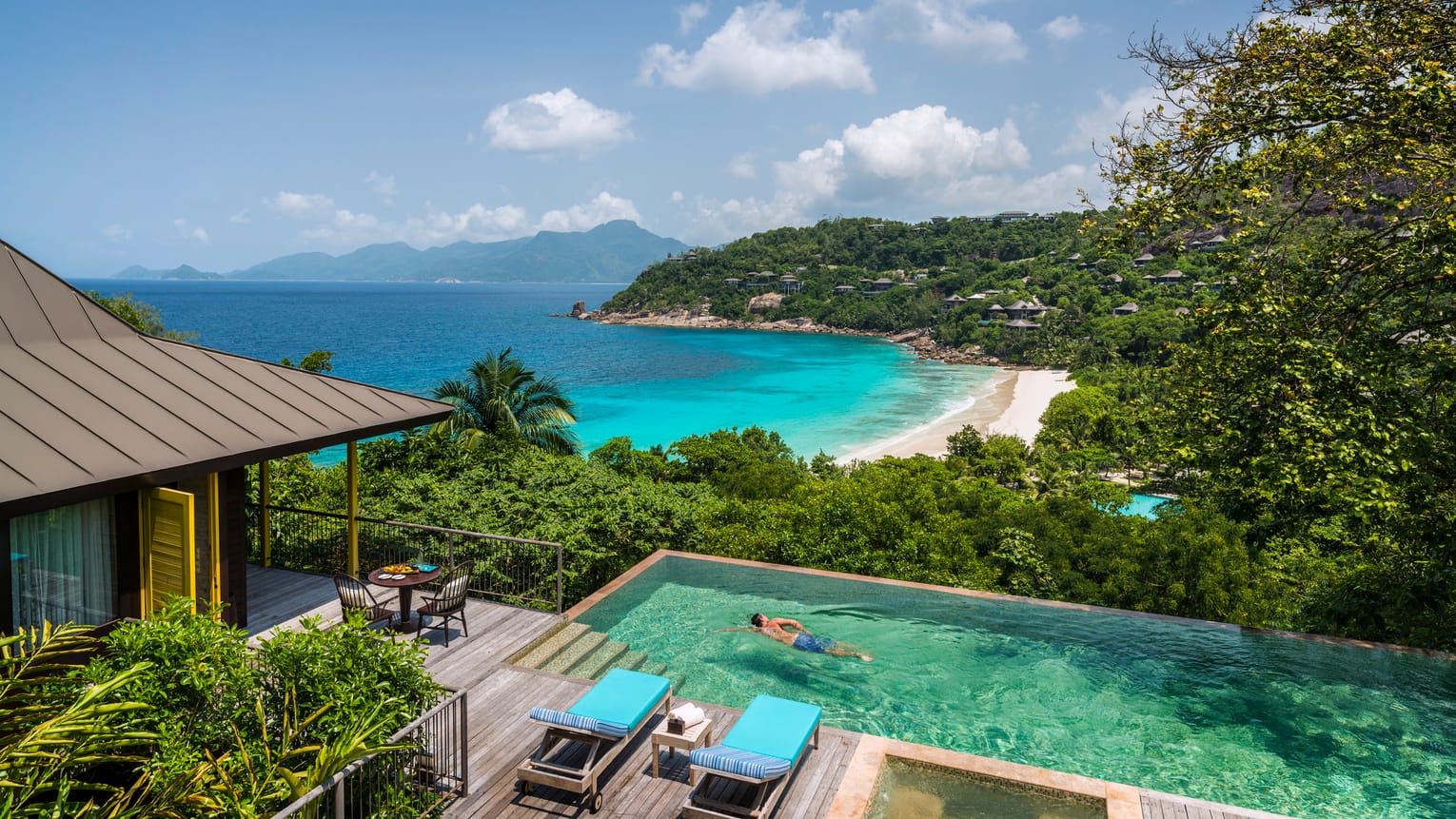 Pool und Aussicht der Two Bedroom Villa