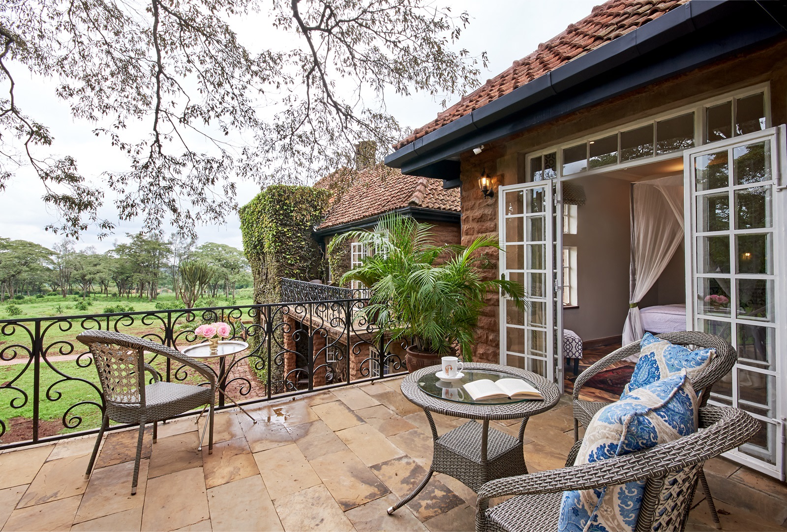 Terrasse einer Suite im Giraffe Manor