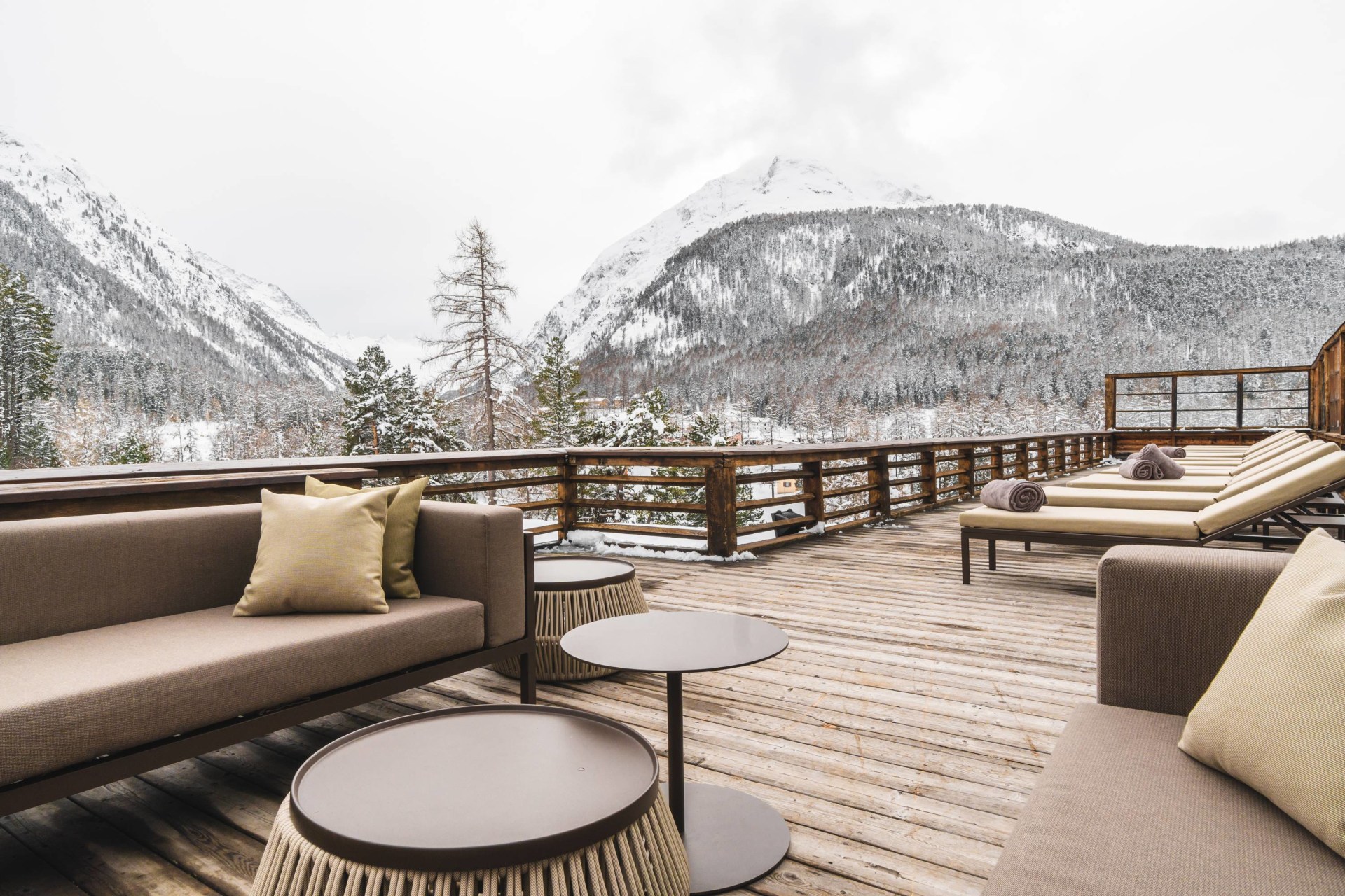 Pavillon im Winter des Grand Hotel Kronenhof