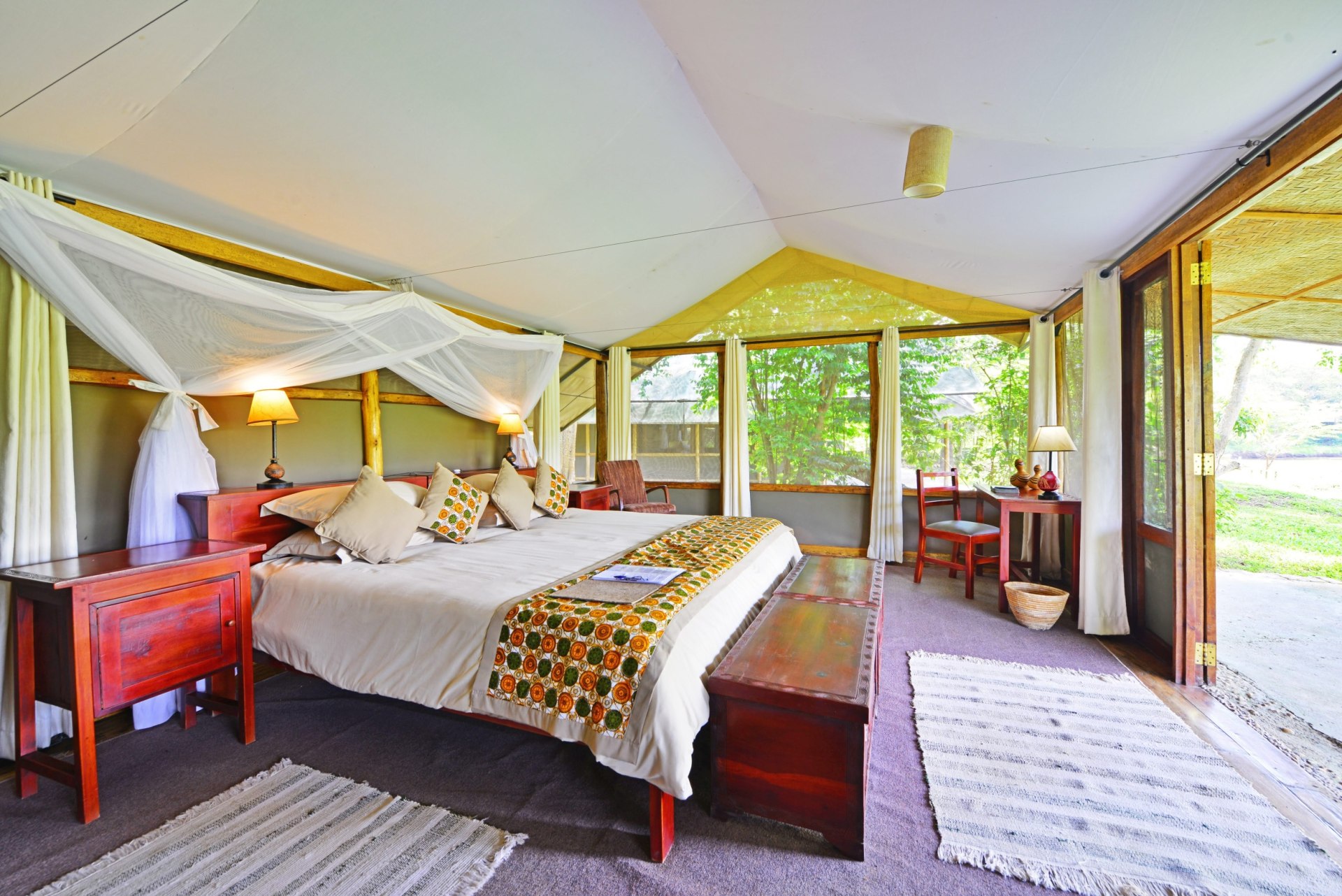 Doppelzimmer im Ishasha Wilderness Camp