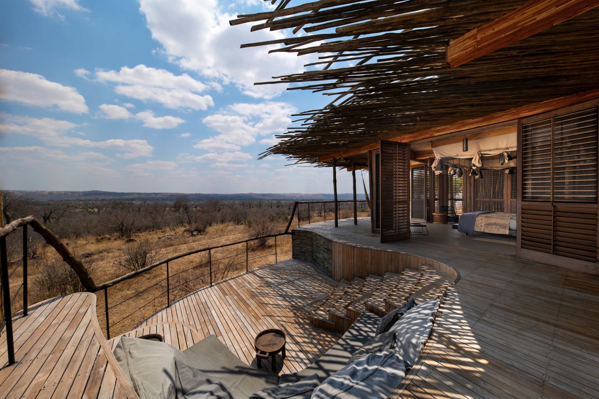 Veranda der Suite im Jabali Ridge