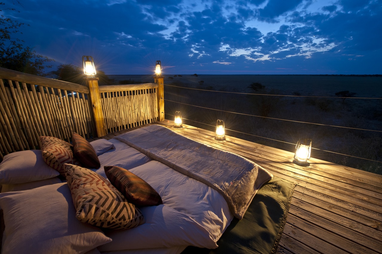 Star Bed im Kalahari Plains Camp in Botswana