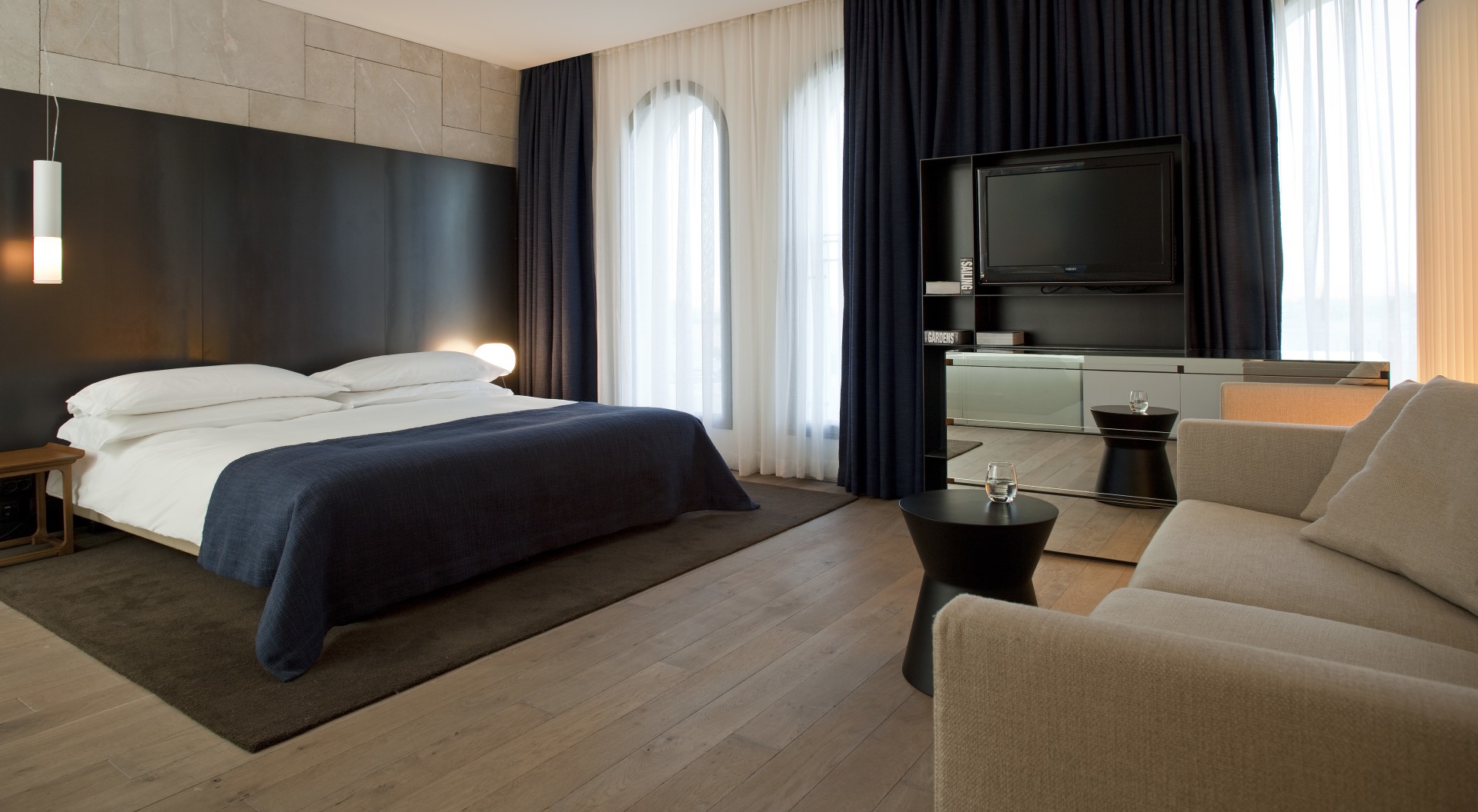Schlaf und Wohnbereich des Executive Zimmer