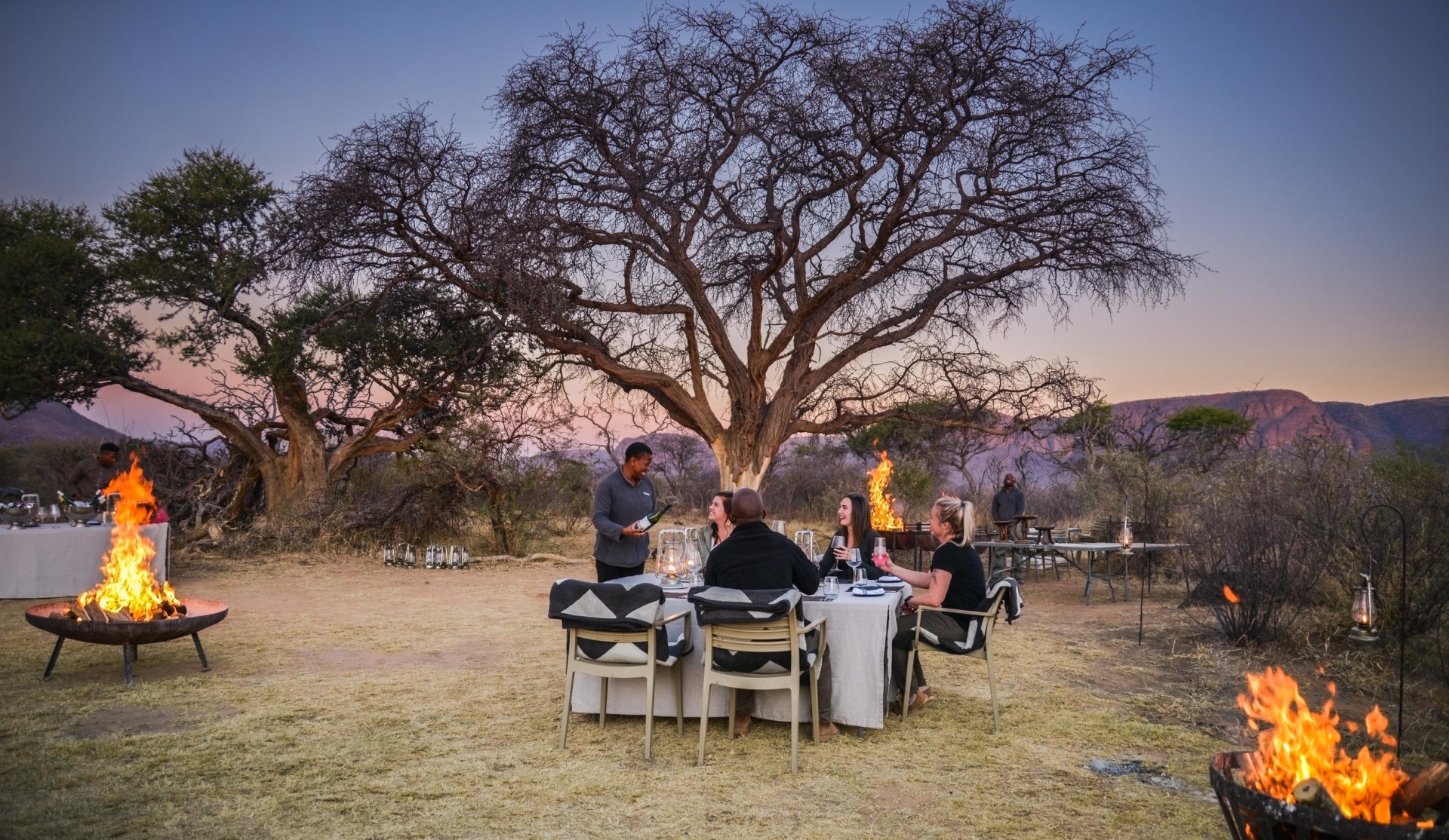 Abendessen im Busch in der Marataba Safari Lodge