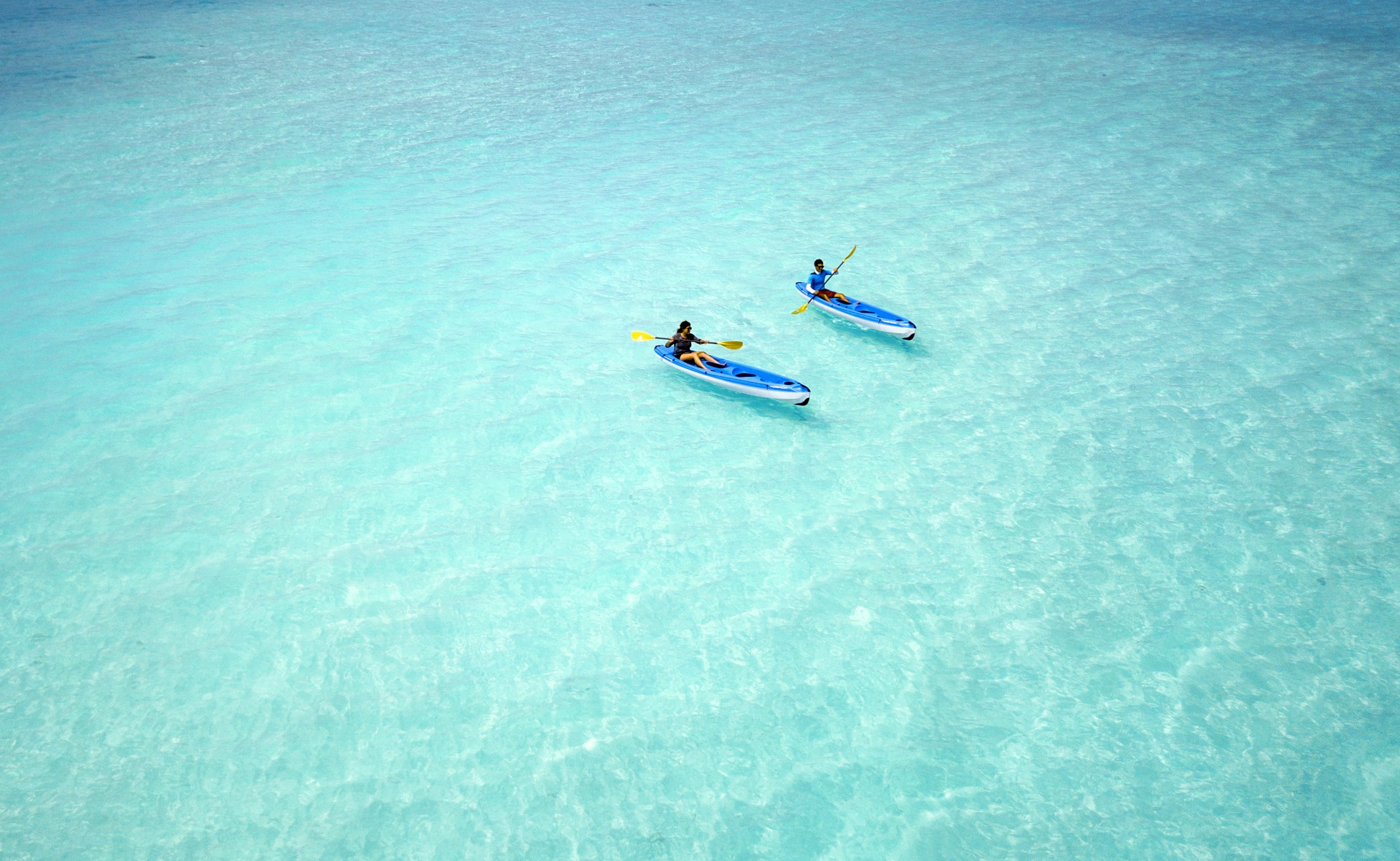 Wasseraktivitaeten im Milaidhoo Island Maldives