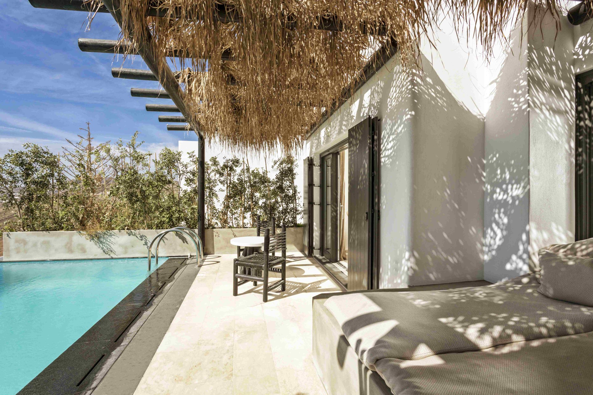 Poolbereich des Majestic Retreats
