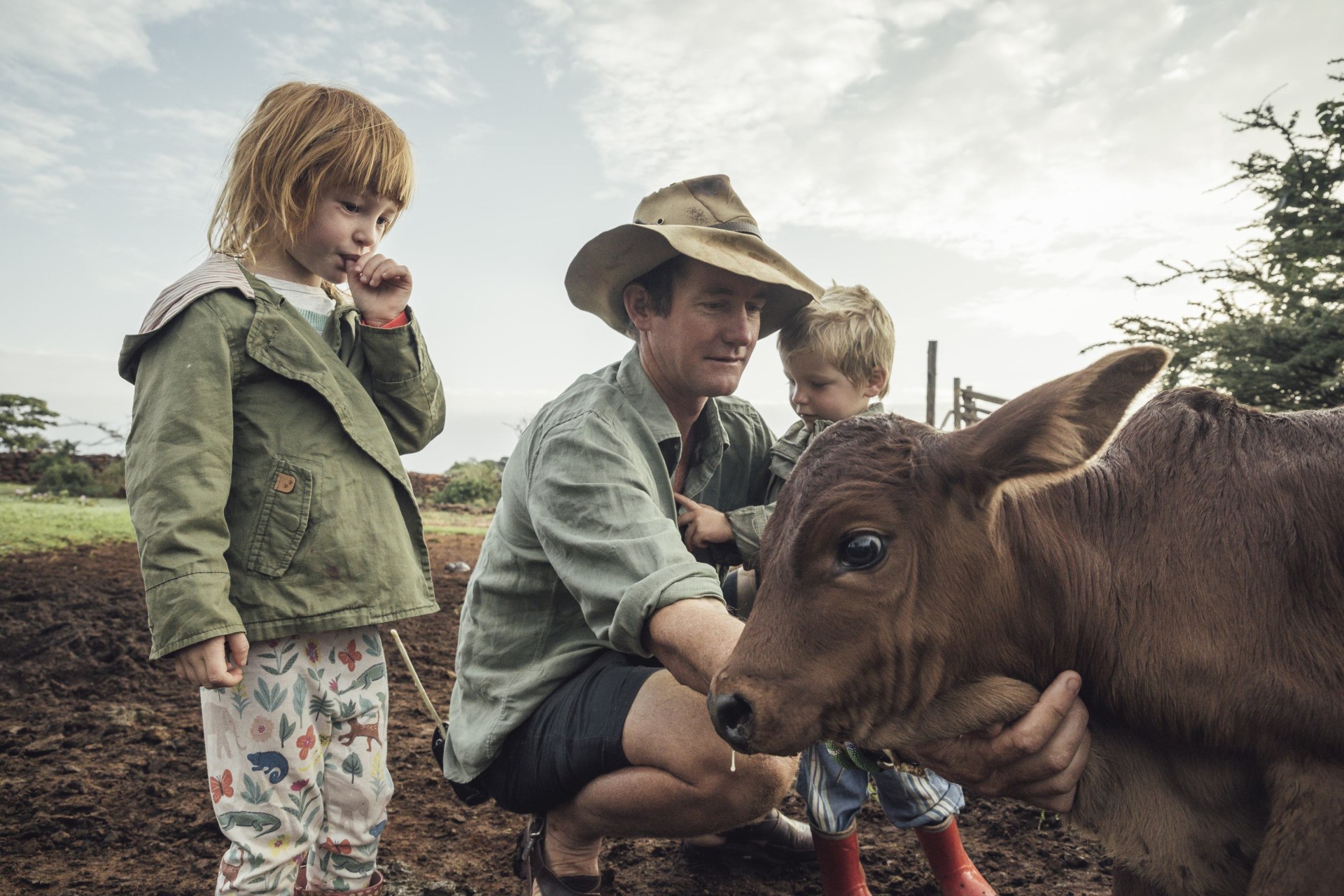 Kinder spielen auf der Ranch der Ol Malo Lodge