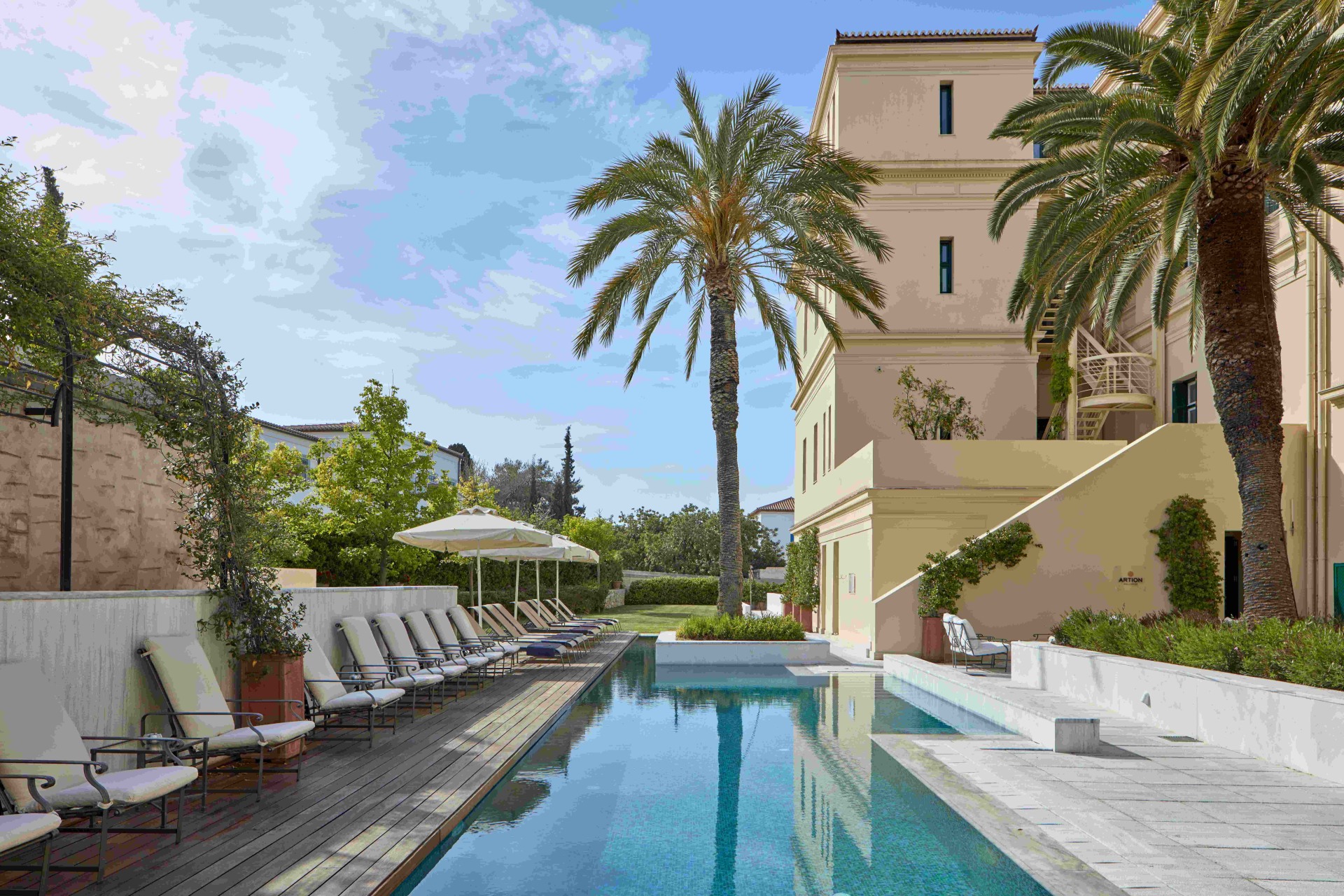 Pool und Garten vom Posidonion Grand Hotel Spetses