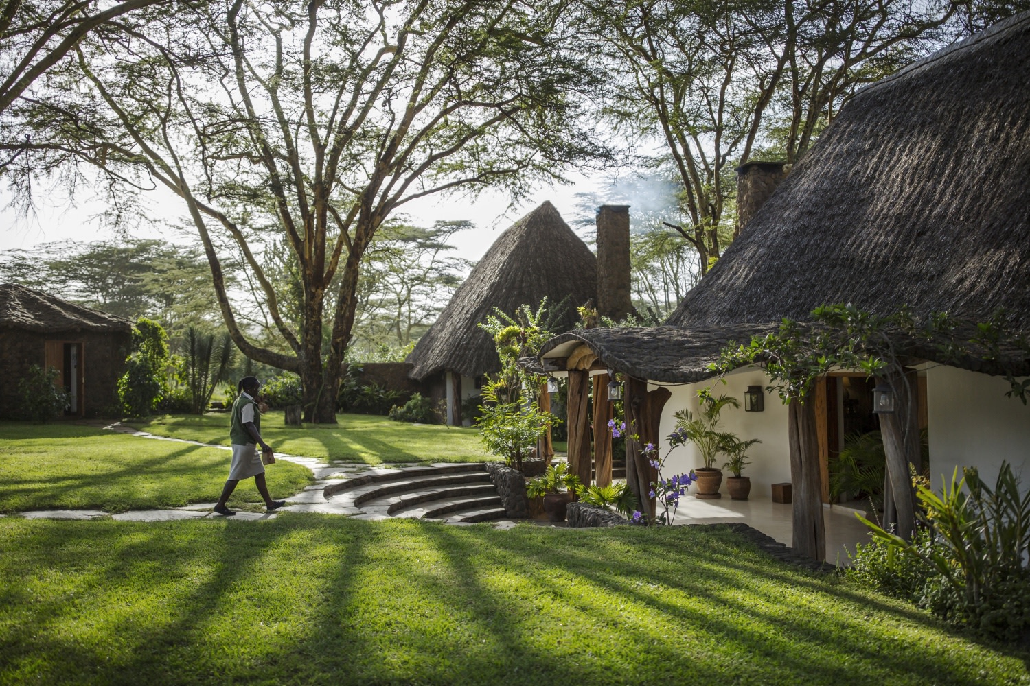 Gartenbereich der Sirikoi Lodge