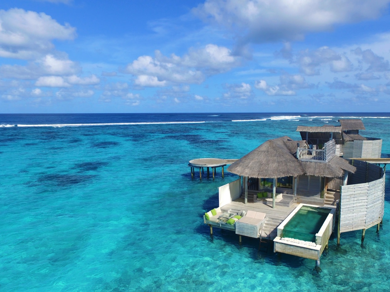 Laamu Water Villa mit Pool