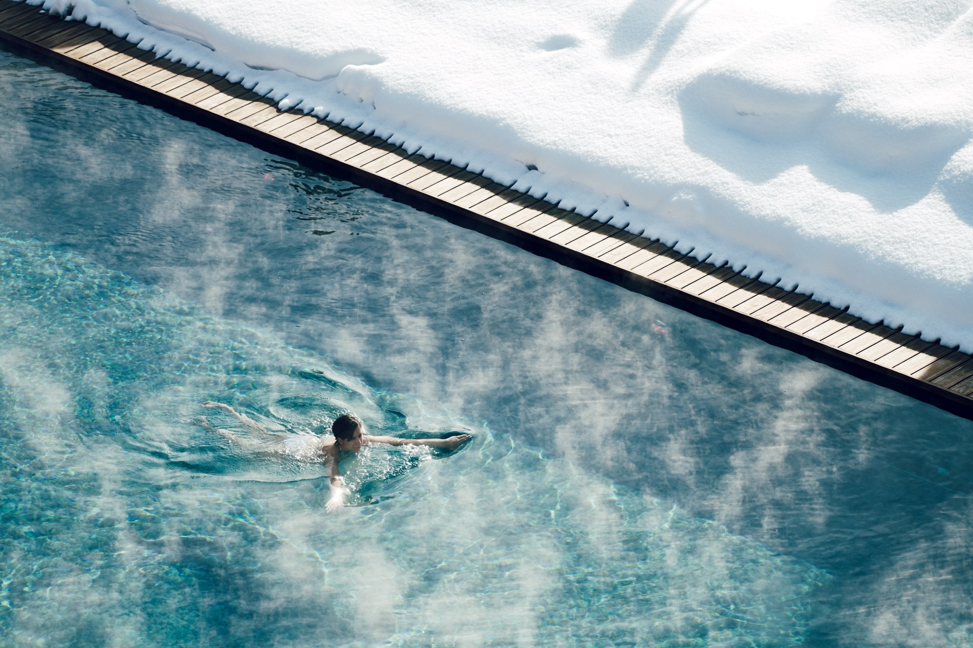 Spa und Pool Bereich des Alpina Gstaad