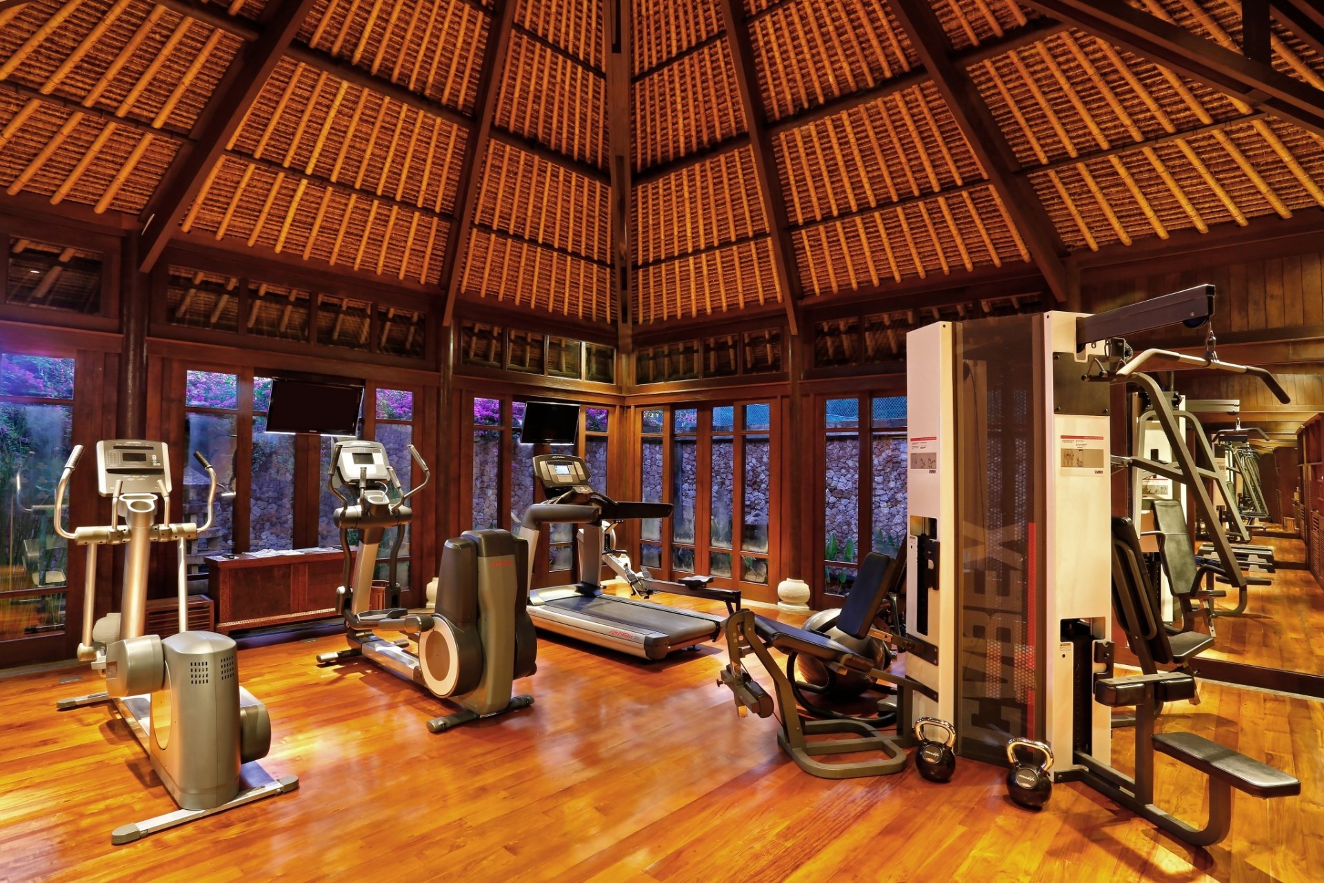 Fitnessbereich des The Oberoi Lombok