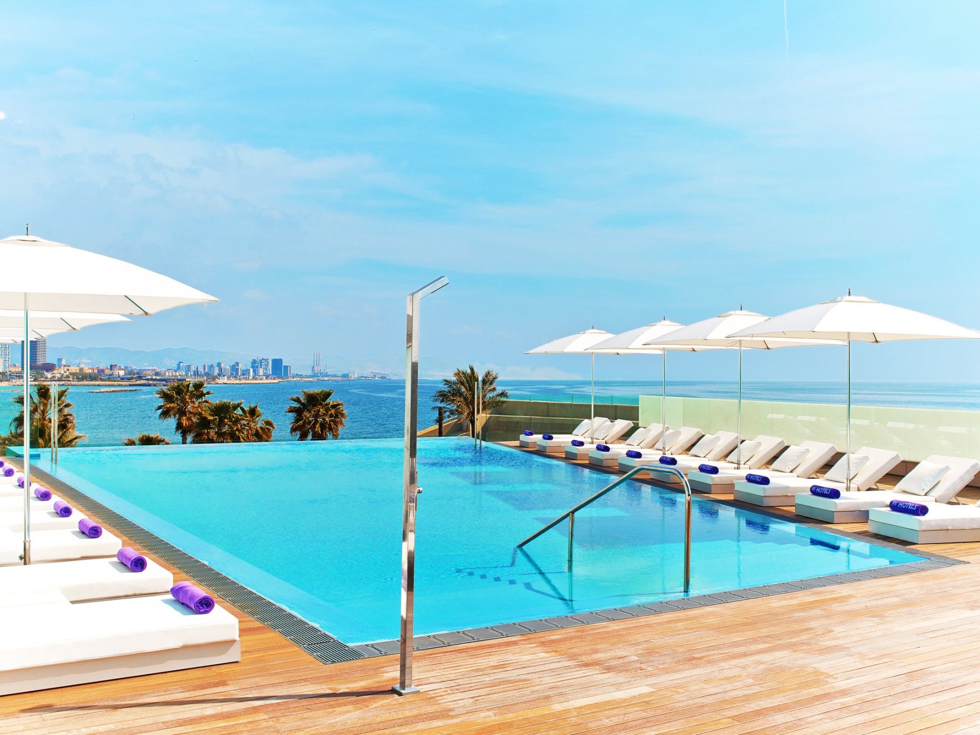 Pool bei dem hoteleigenem Beach Club