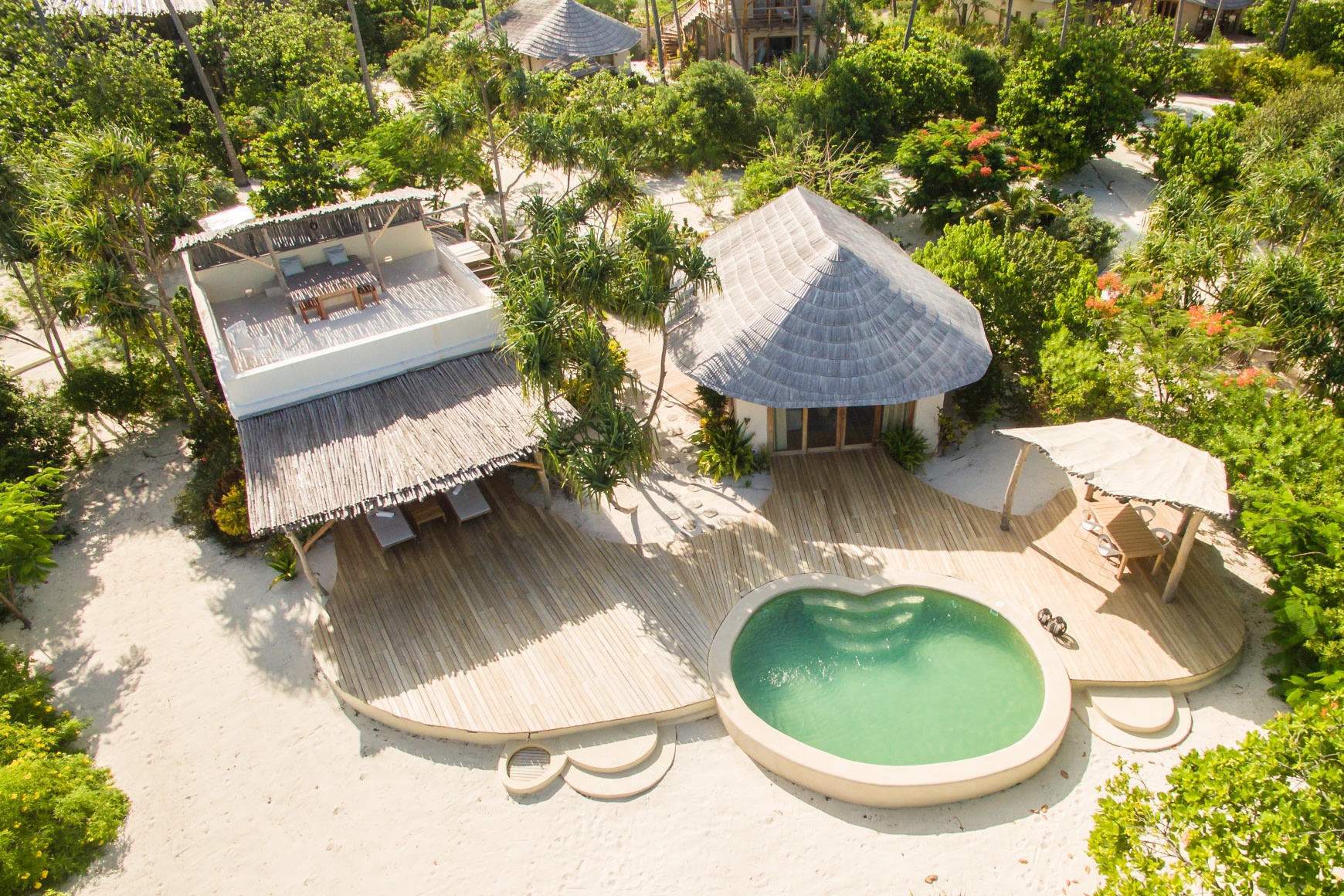 Aussenansicht einer Villa im White Sands Zanzibar