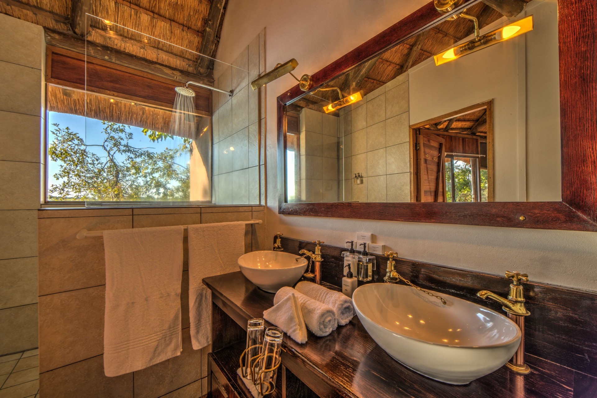 Badezimmer der Xugana Island Lodge