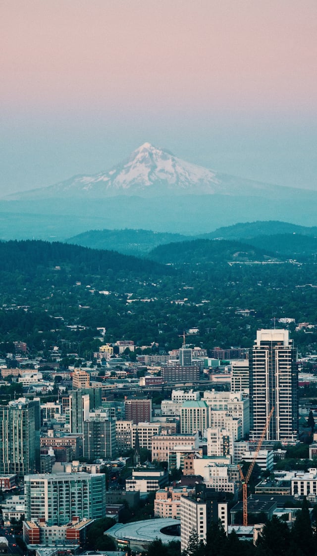 Portland city facing Mount Hood