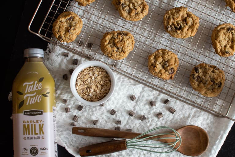 Cookies on cooling rack
