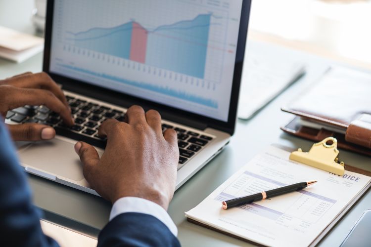 Avaliação de treinamento: saiba como testar seus colaboradores