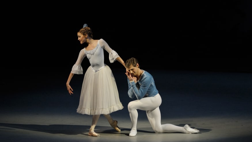 © Valentin Baranovsky, St.Petersburg Mariinsky Theatre Orchestra, Der Nussknacker op. 71, 2012